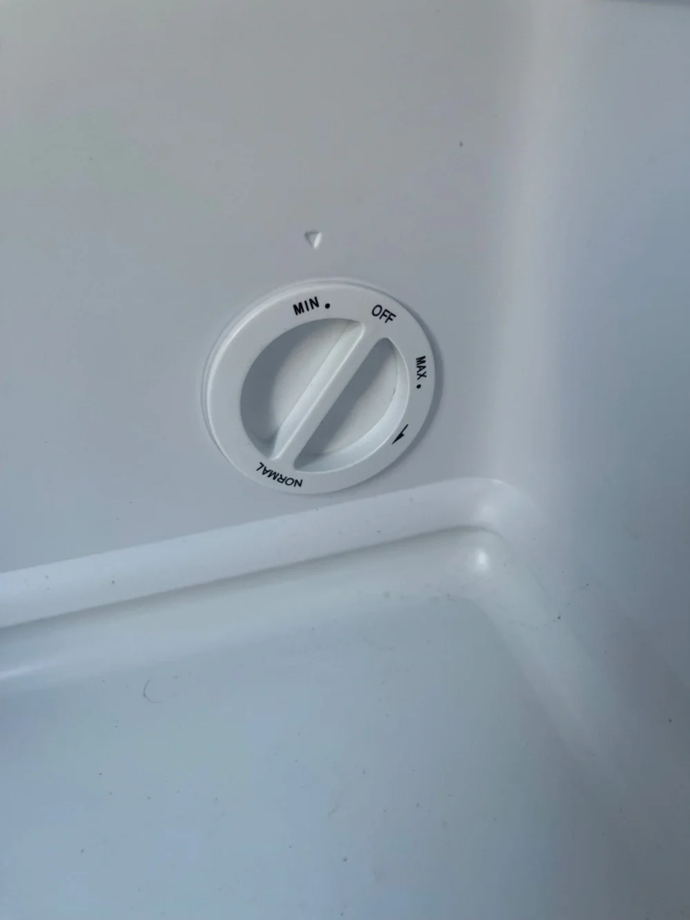 White Compact Mini Freezer - Picture 11 of 11